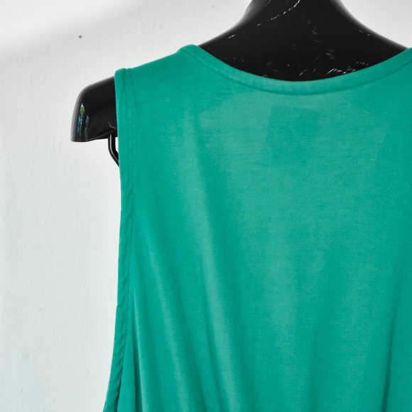 Green Jumpsuit with Buttons Size L - Picture 6 of 7